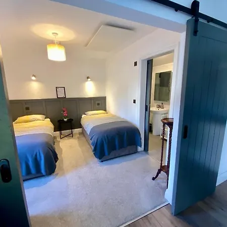 The Roadshed @ Rohans Farm Apartment Midleton