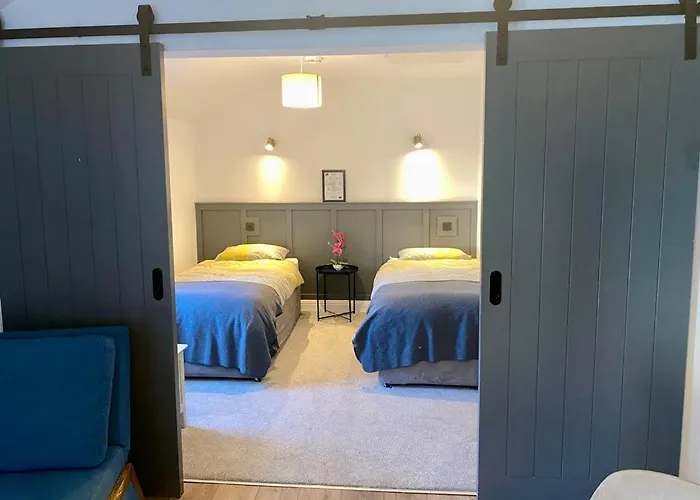 The Roadshed @ Rohans Farm